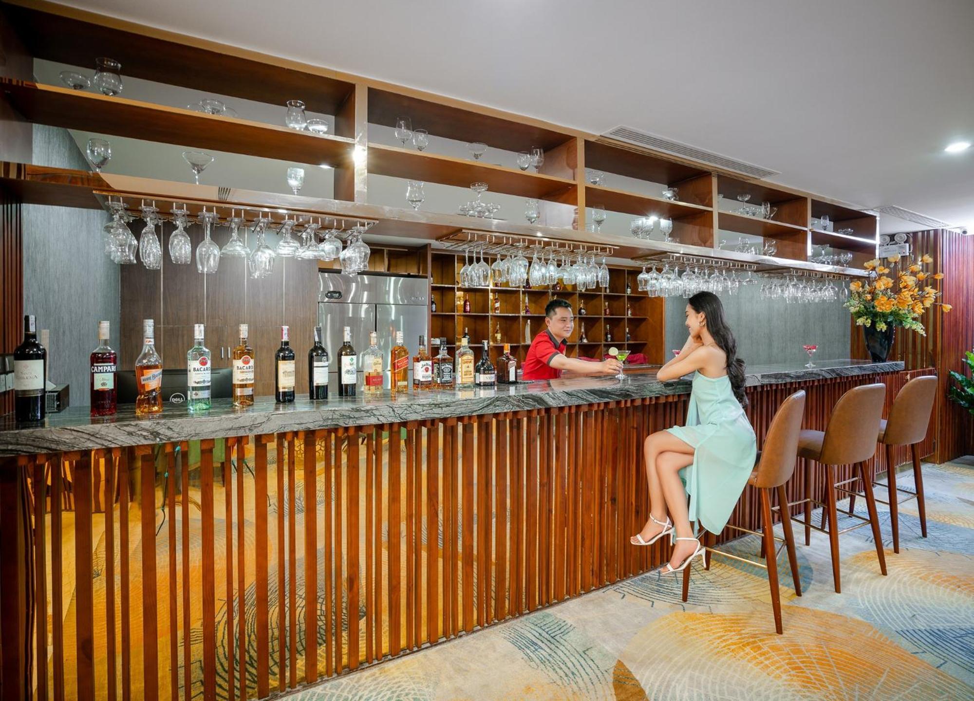 Vesna Hotel Nha Trang Bagian luar foto